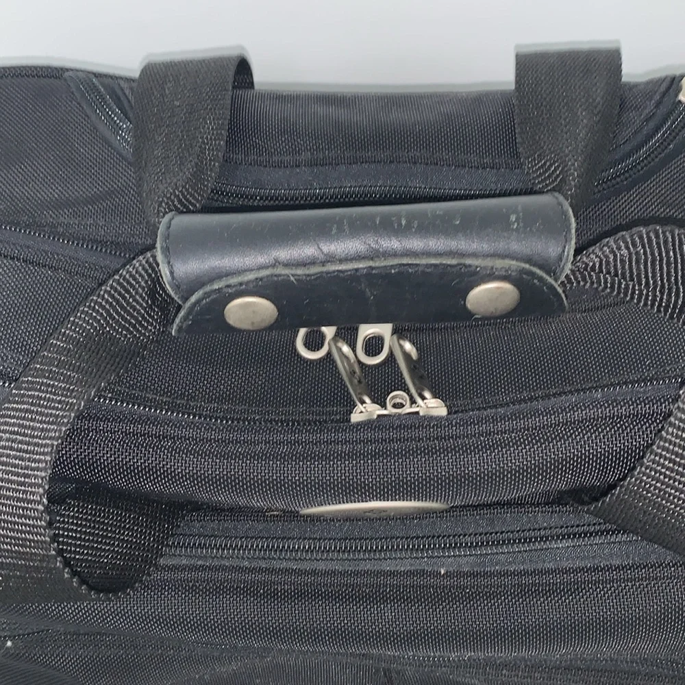 EUC Samsonite carry-on/laptop/briefcase excellent used condition, black. - Picture 4 of 17